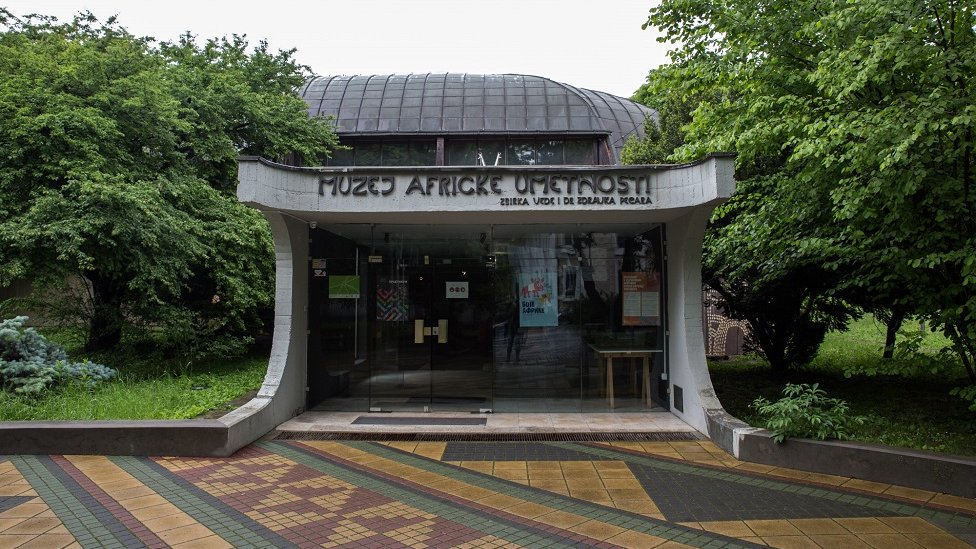 Na mestu današnjeg MUzeja afričke umetnisti nalazio se Mošin atelje