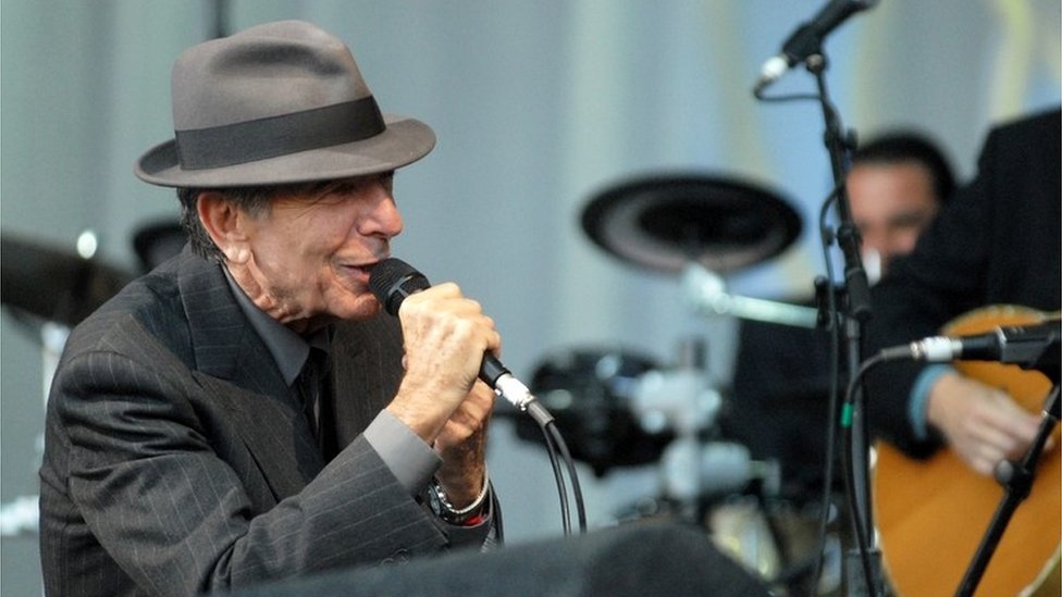 Leonard Cohen at Glastonbury 2008
