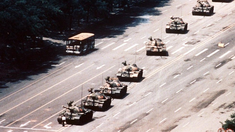 Tank Man : The Tank Man Image From The 1989 Protests In Tiananmen ...