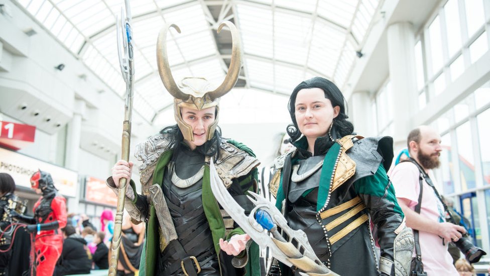 Mujeres en un Comic Con