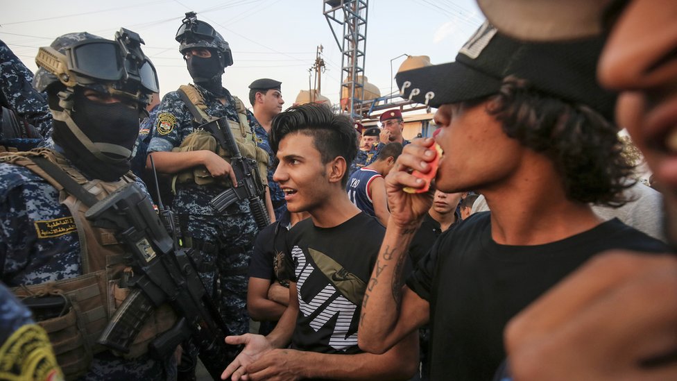 الشرطة العراقية واجهت تهما باستخدام العنف المفرط مع المتظاهرين