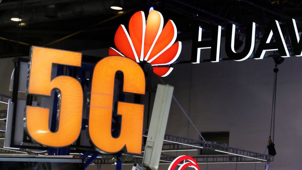 Стенд Huawei 5G