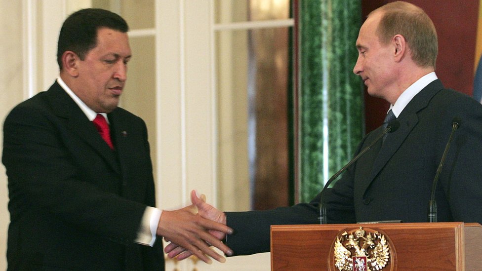 Hugo Chávez (izquierda) y Vladimir Putin forjaron la alianza militar entre Venezuela y Rusia. Hugo Chávez (izquierda) y Vladimir Putin.