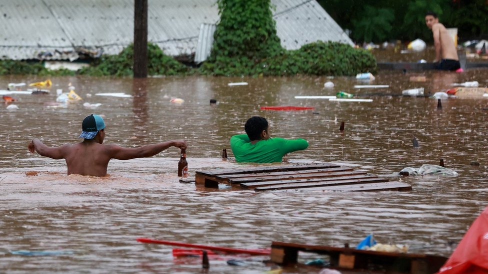 Brazil floods: Dam collapses and death toll rises in Rio Grande do Sul