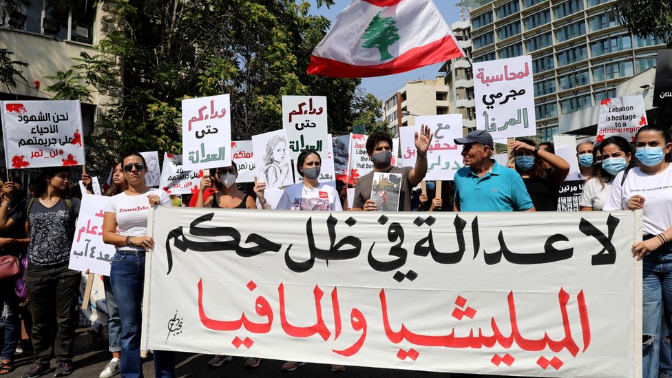 أهالي ضحايا انفجار مرفأ بيروت يطالبون بالعدالة في الذكرى الثانية للانفجار