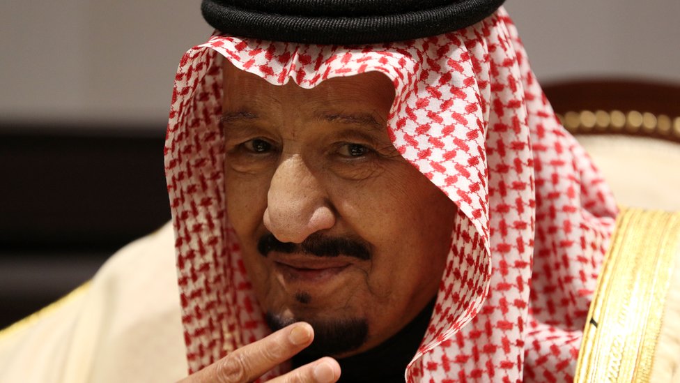 الملك سلمان في قمة شرم الشيخ