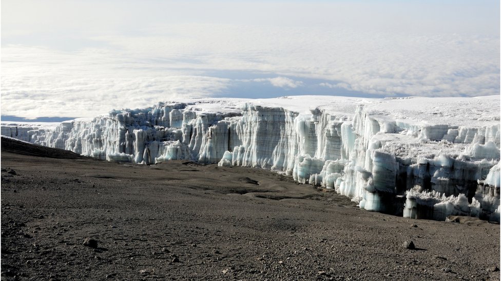 坦桑尼亞乞力馬扎羅山上的冰川