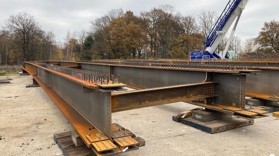 A46 bridge beams to be lifted into place near Coventry BBC News