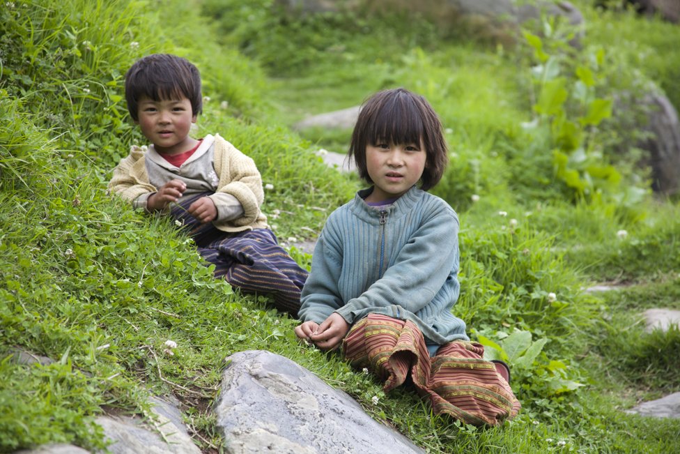 Дети из деревни Чендебджи