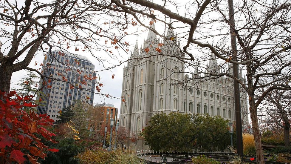 Templo mormón histórico en Salt Lake City, Utah.