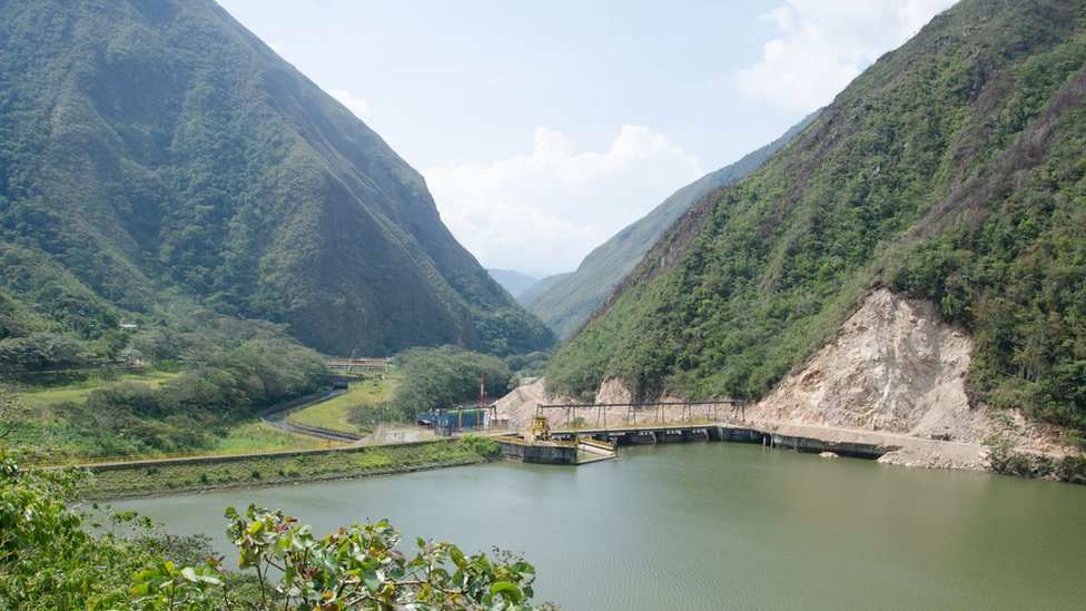 Aguas termales, Uchubamba.