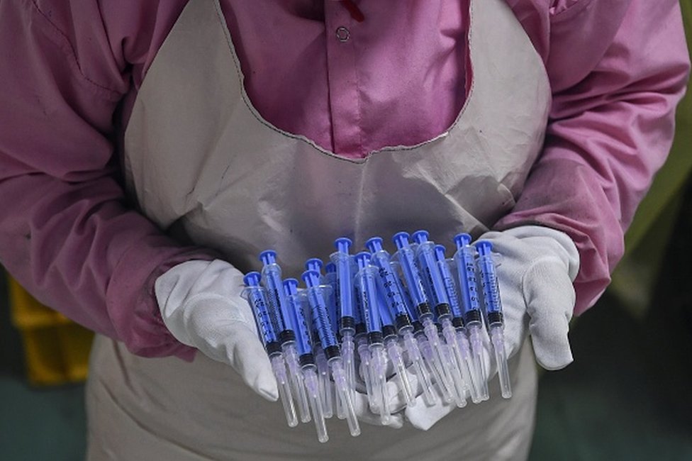 Hindustan Syringes is planning to produce a billion syringes. Image credits - AFP