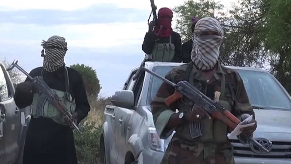 Кадр из видео, размещенного на YouTube 2 июня 2015 года Боко Харам