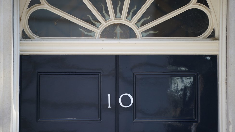 Next Conservative leader and PM to be unveiled by 5 September