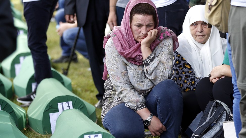 Funeral por las nuevas víctimas de Srebrenica identificadas