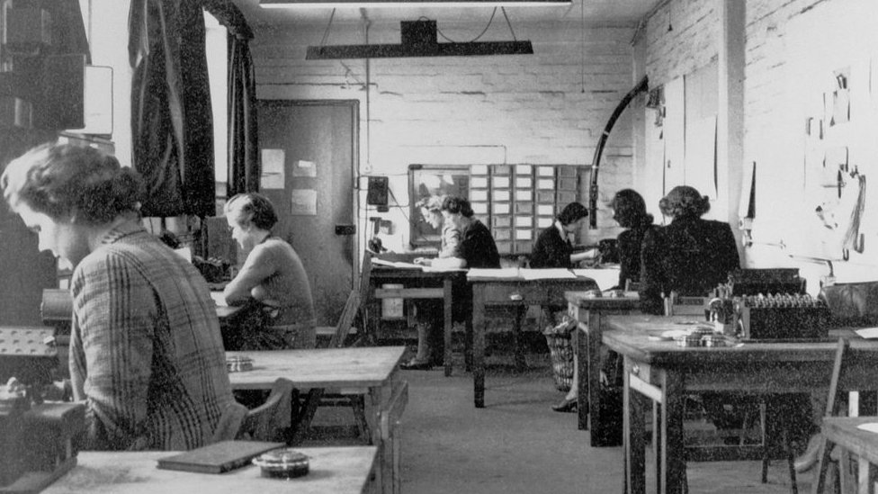 Взломщики кодов на работе в Блетчли-парке c 1943 года