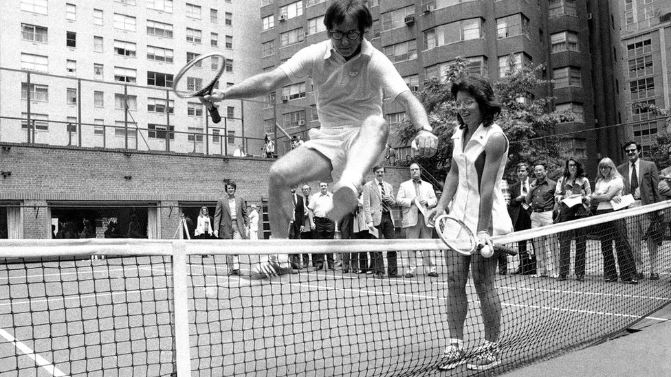King y Riggs se mantuvieron en contacto hasta la muerte de él en 1995. Billie Jean King y Bobby Riggs