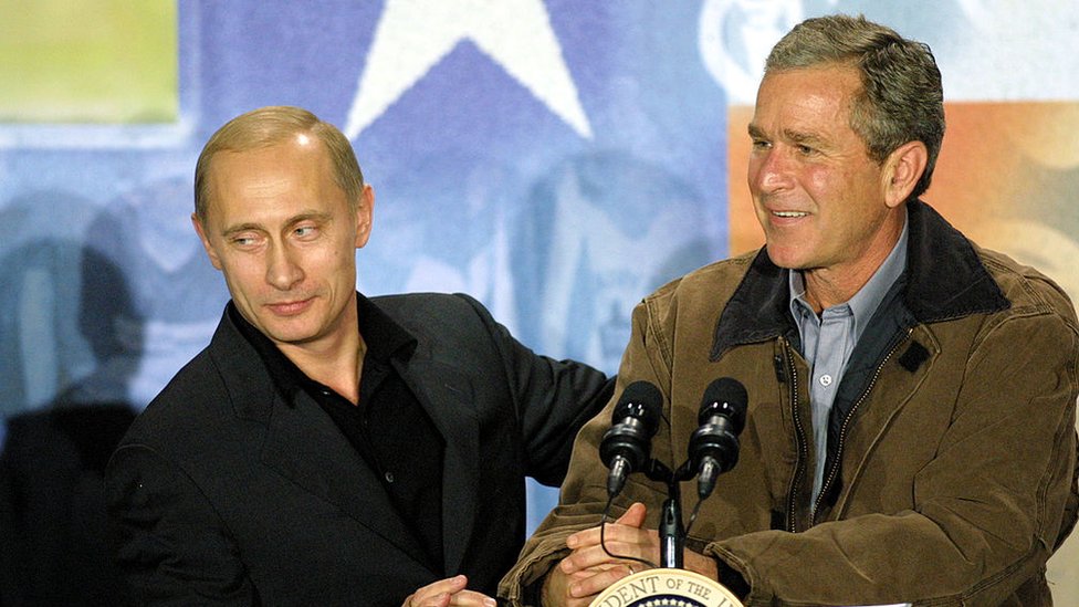 2001年普京和時任美國總統小布什在得克薩斯
