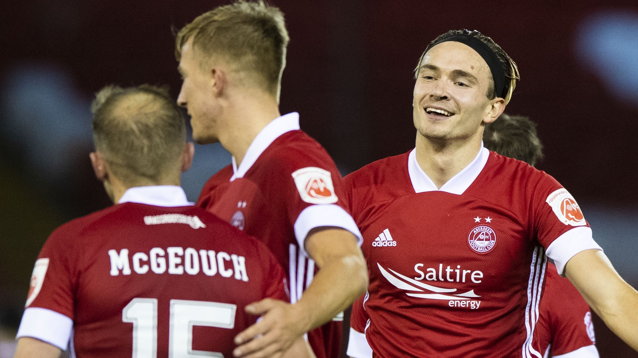 Aberdeen 6-0 NSI Runavik: Dons cruise through in Europa League qualifying