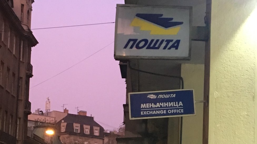 Tabla ispred pošte u Nušićevoj ulici u Beogradu