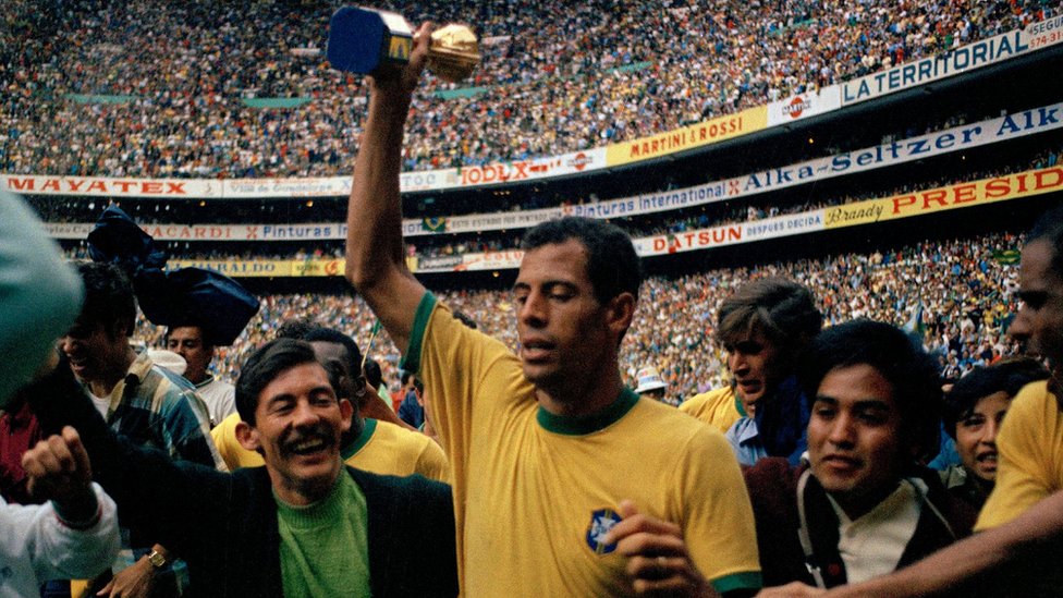 Muere Carlos Alberto, autor del "gol perfecto" y capitán de la legendaria  selección de Brasil campeona del Mundial de 1970 - BBC News Mundo