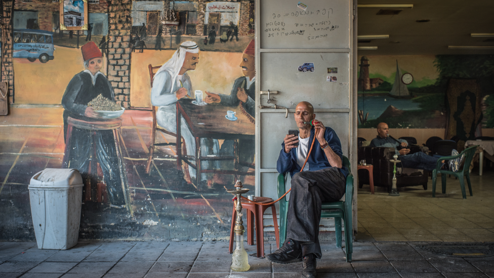 tobacco israel Israel expands smoking ban in public places
