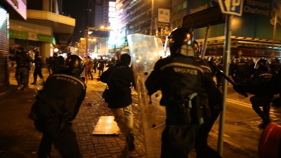 Столкновения в Монг Коке (9 фев 2016)