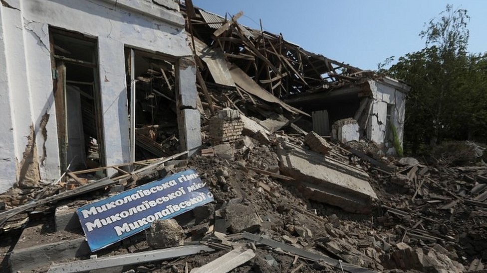 School in Mykolaiv wrecked by shelling, 28 Jul 22