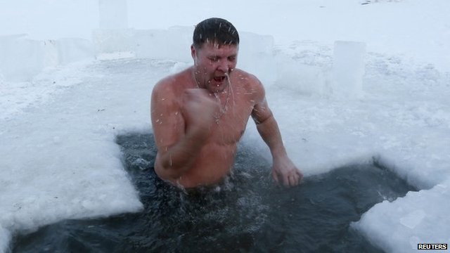 Russians Brave Snow For Icy Epiphany Dip BBC News