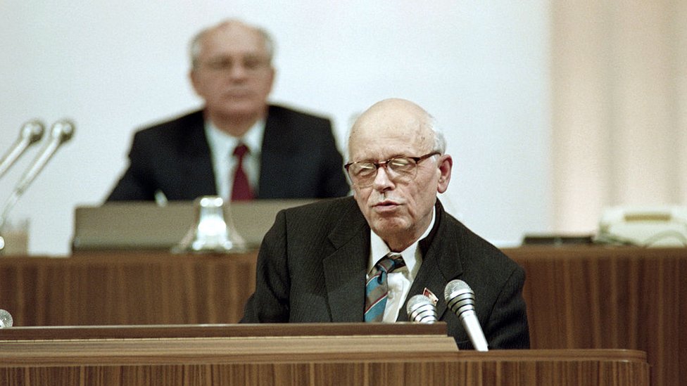 Andrei Sakharov y Mikhail Gorbachev