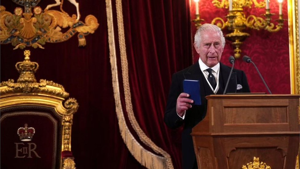 الملك تشارلز خلال مراسم تنصيبه في 10 سبتمبر/أيلول 2022