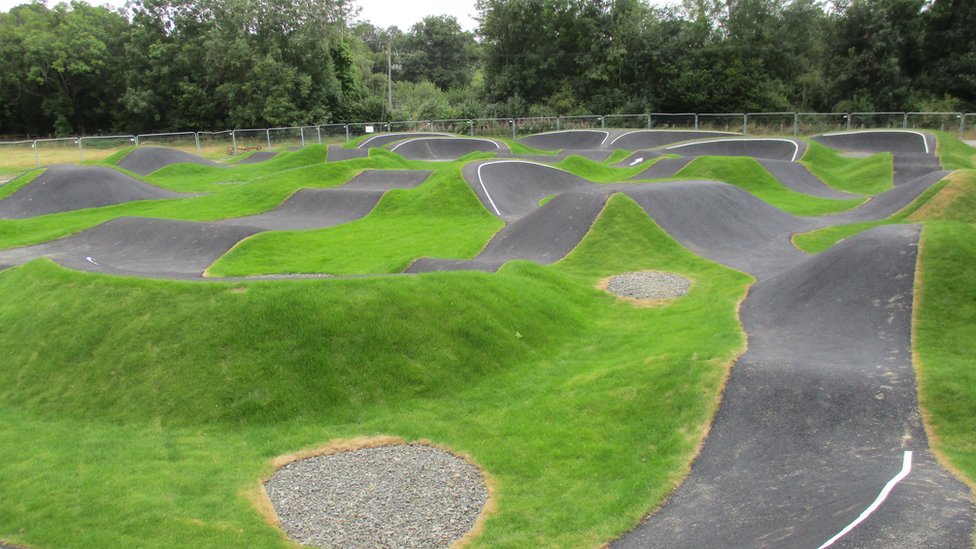 bmx pump track