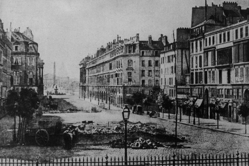 1848 isyanları sırasında Paris sokakları