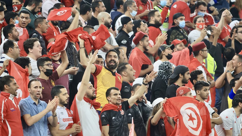 كأس العرب: ما هي الأوراق الرابحة لدى منتخبي الجزائر وتونس في المباراة النهائية؟ 3 جمهور تونس