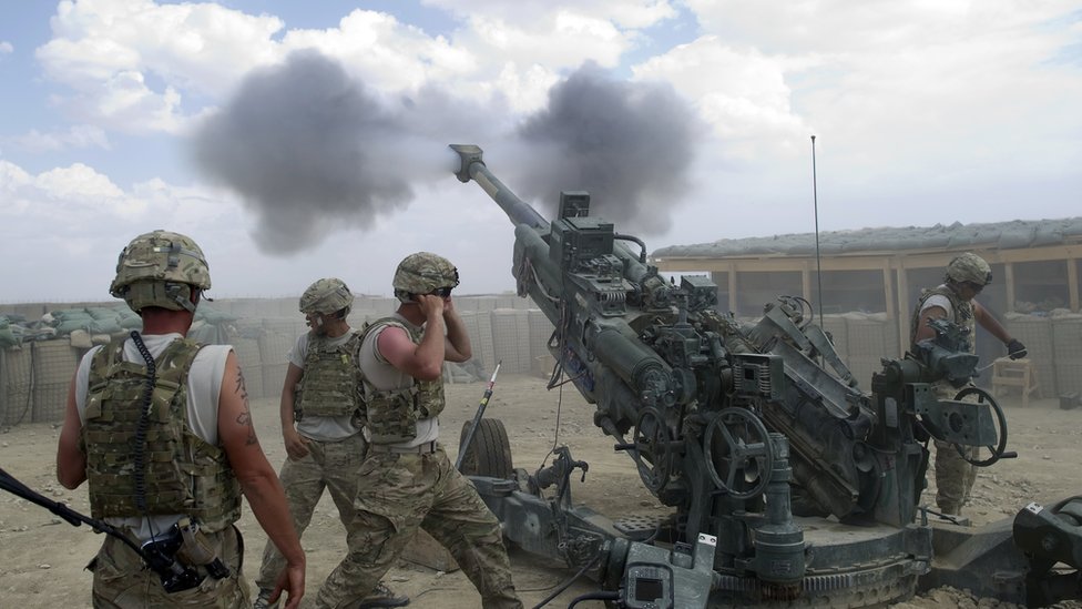 Tropas estadounidenses luchan contra el ejército Talibán en Afganistán desde 2001