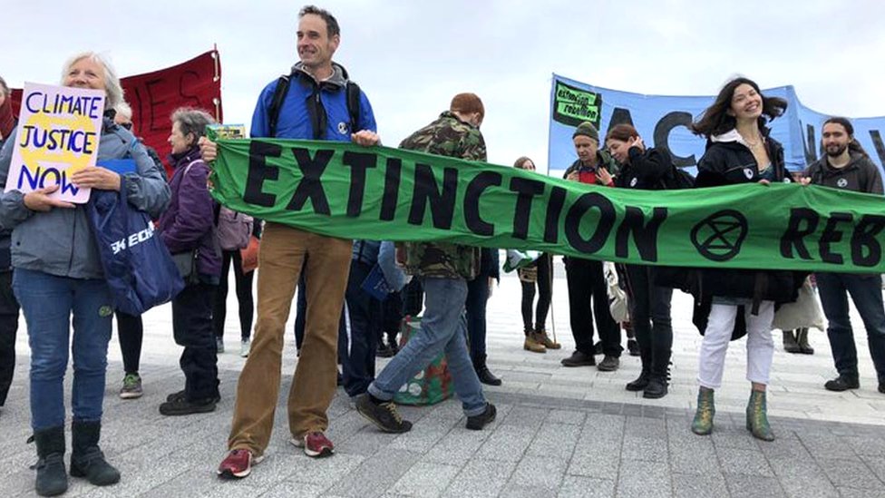 Протест против восстания вымирания