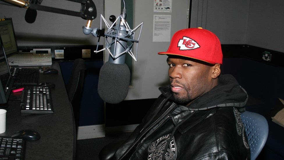 Cuando era pequeño Isaiah estaba obsesionado con la música 50 Cent. Curtis James Jackson III,más conocido como 50 Cent en los estudios de la BBC.