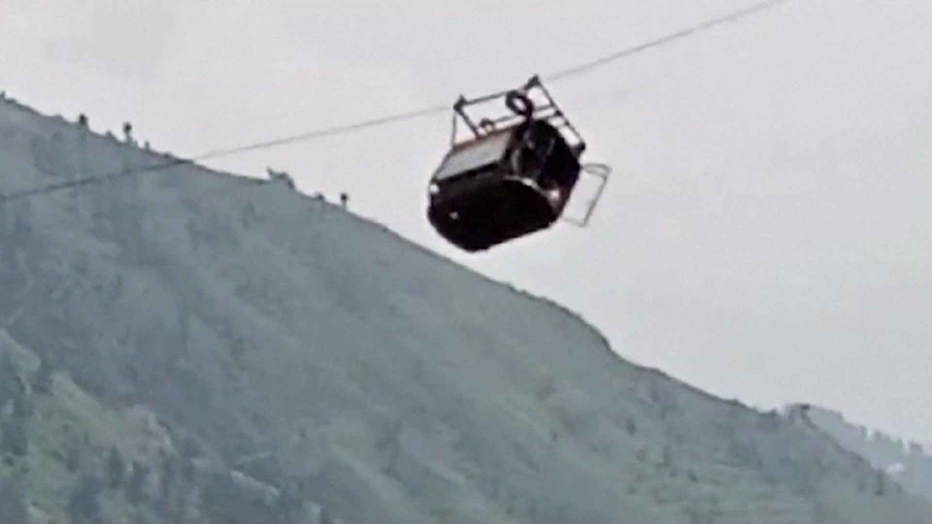 Pakistan cable car incident: Rescue under way for eight people trapped