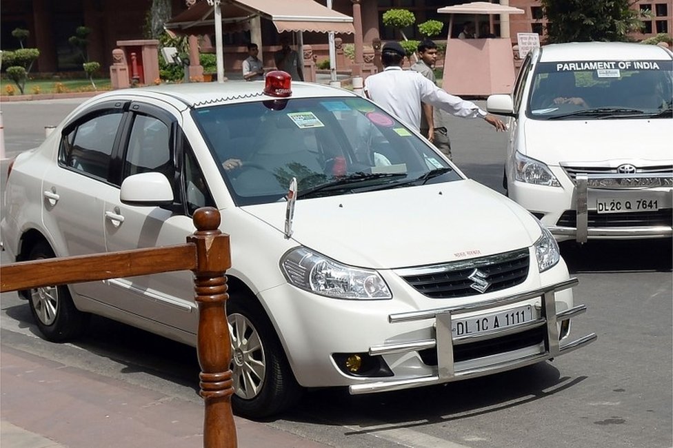 India Bans Use Of Red Beacon Lights On Cars c News