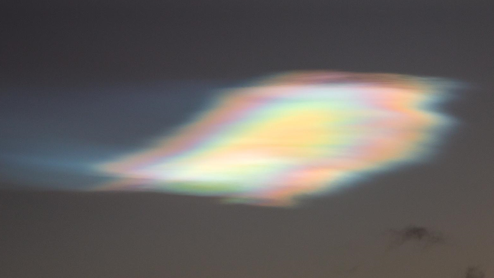 Iridescent colours in cloud