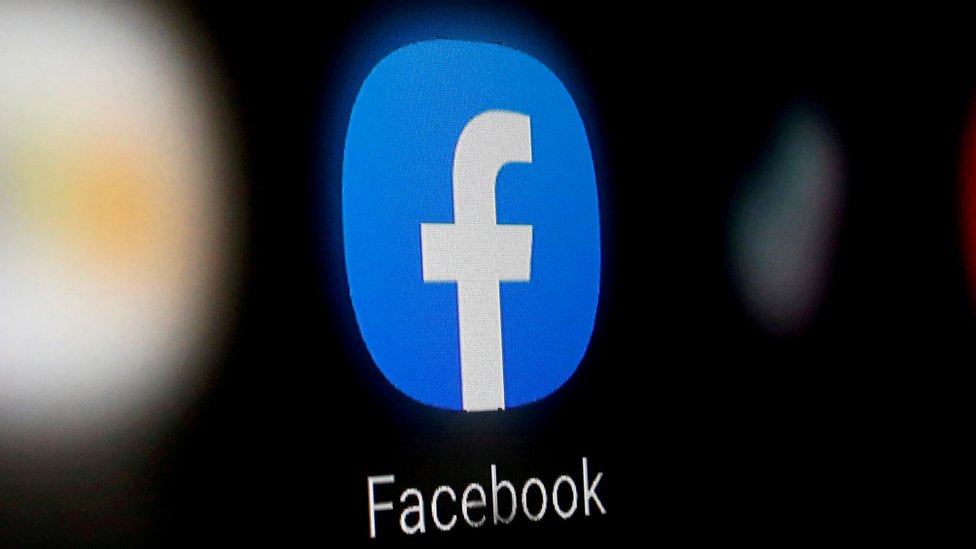 Facebook adds 'expert' feature to groups