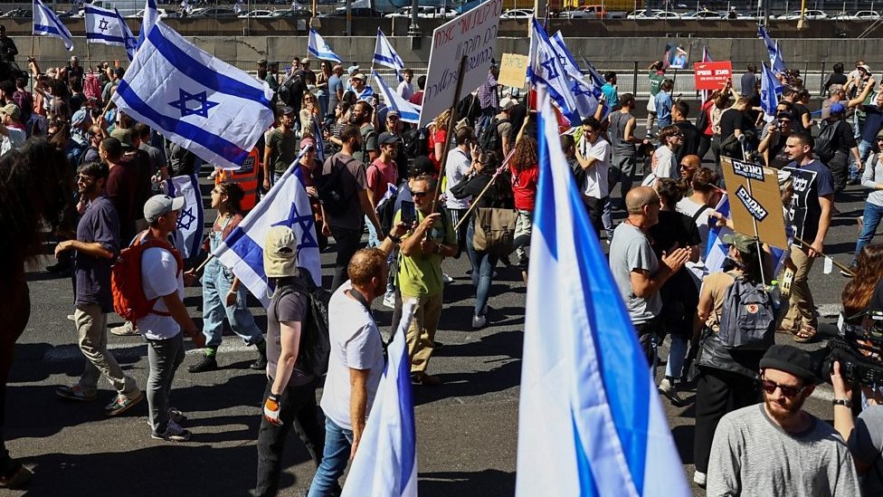 On the ground at Israel's mass protests