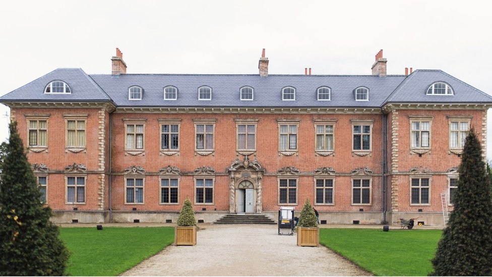Roof of Newport's Tredegar House 'fully restored' BBC News