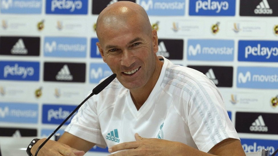 El manejo que Zidane le ha dado a la plantilla ha sido comparado al que tuvo Vicente del Bosque con los Galácticos. Zinedine Zidane