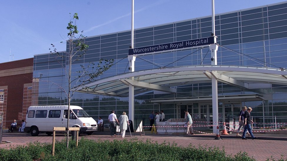 Королевский госпиталь Вустершира - общее изображение