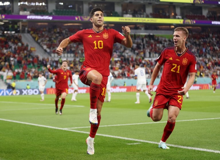 Marco Asensio celebra su gol