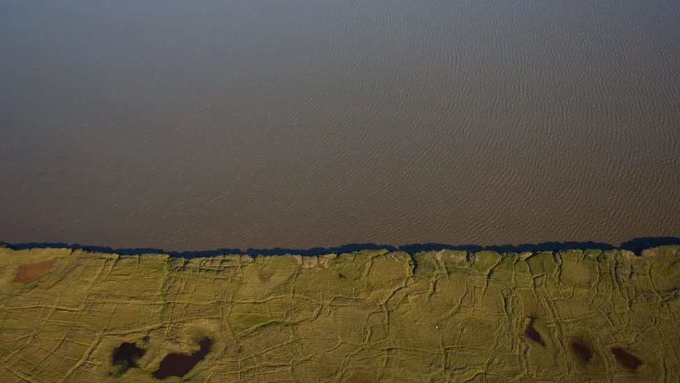Imagem aérea do rio Colville, no Alasca