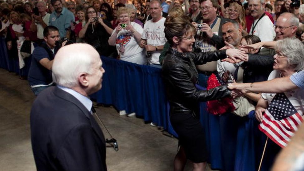Миссис Пэйлин застала Маккейна в тупике в 2010 году во время его предвыборной кампании в сенат