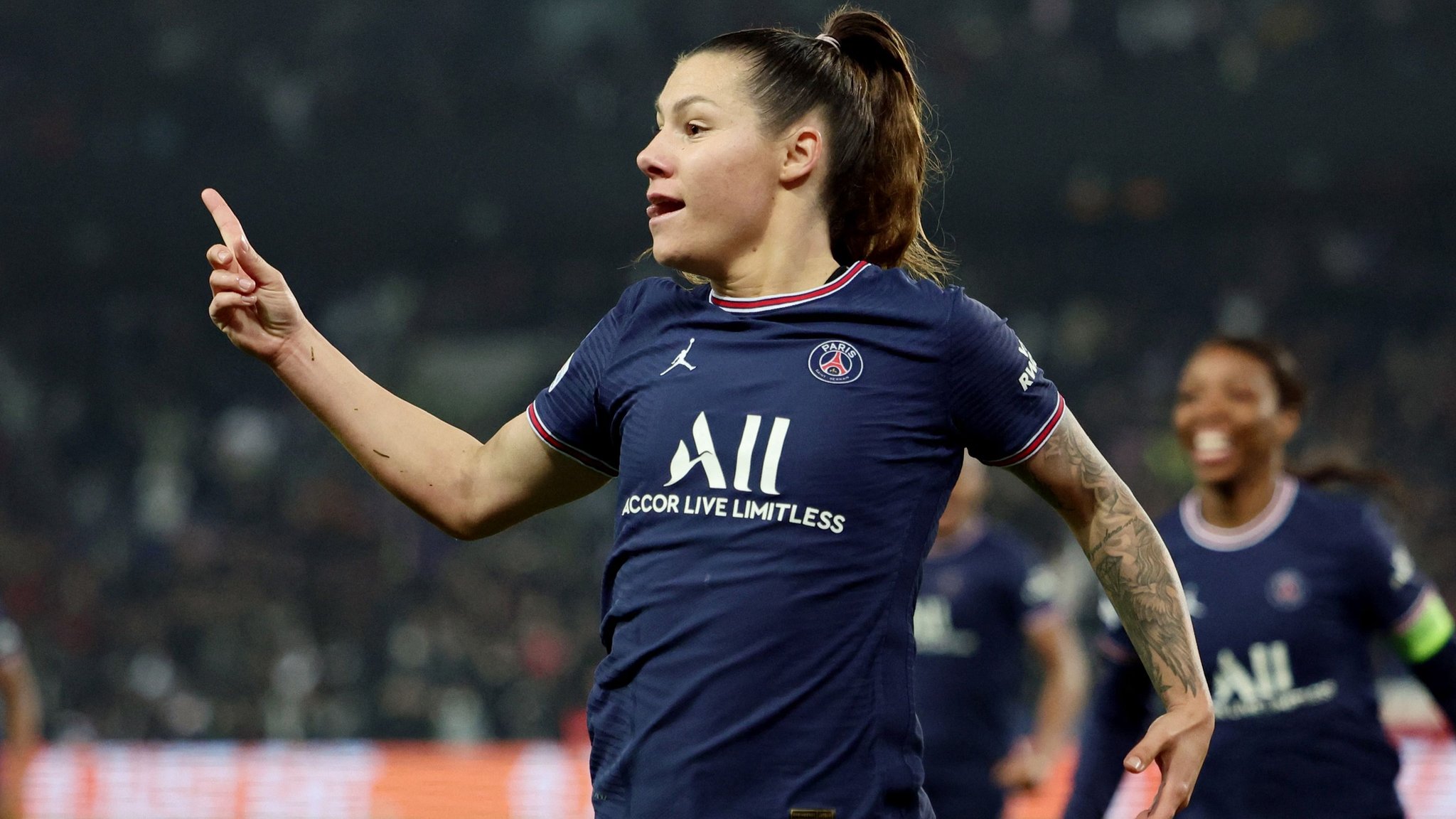 Paris St-Germain Féminines 2-2 FC Bayern München Ladies (4-3 agg): Ramona Bachmann scores winner in extra time