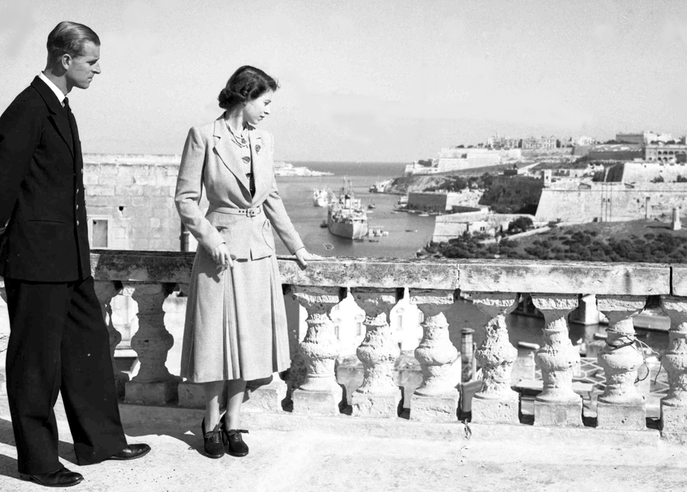 Королева - затем принцесса Елизавета - и герцог Эдинбургский в Валлетте, 1949 год